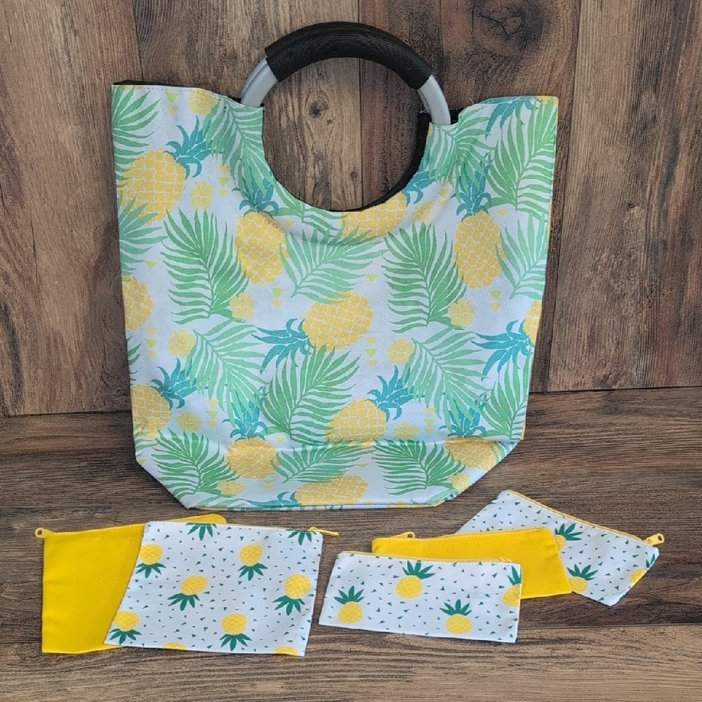 Tropical Pineapple Tote Bag with 5 Extra Pouches